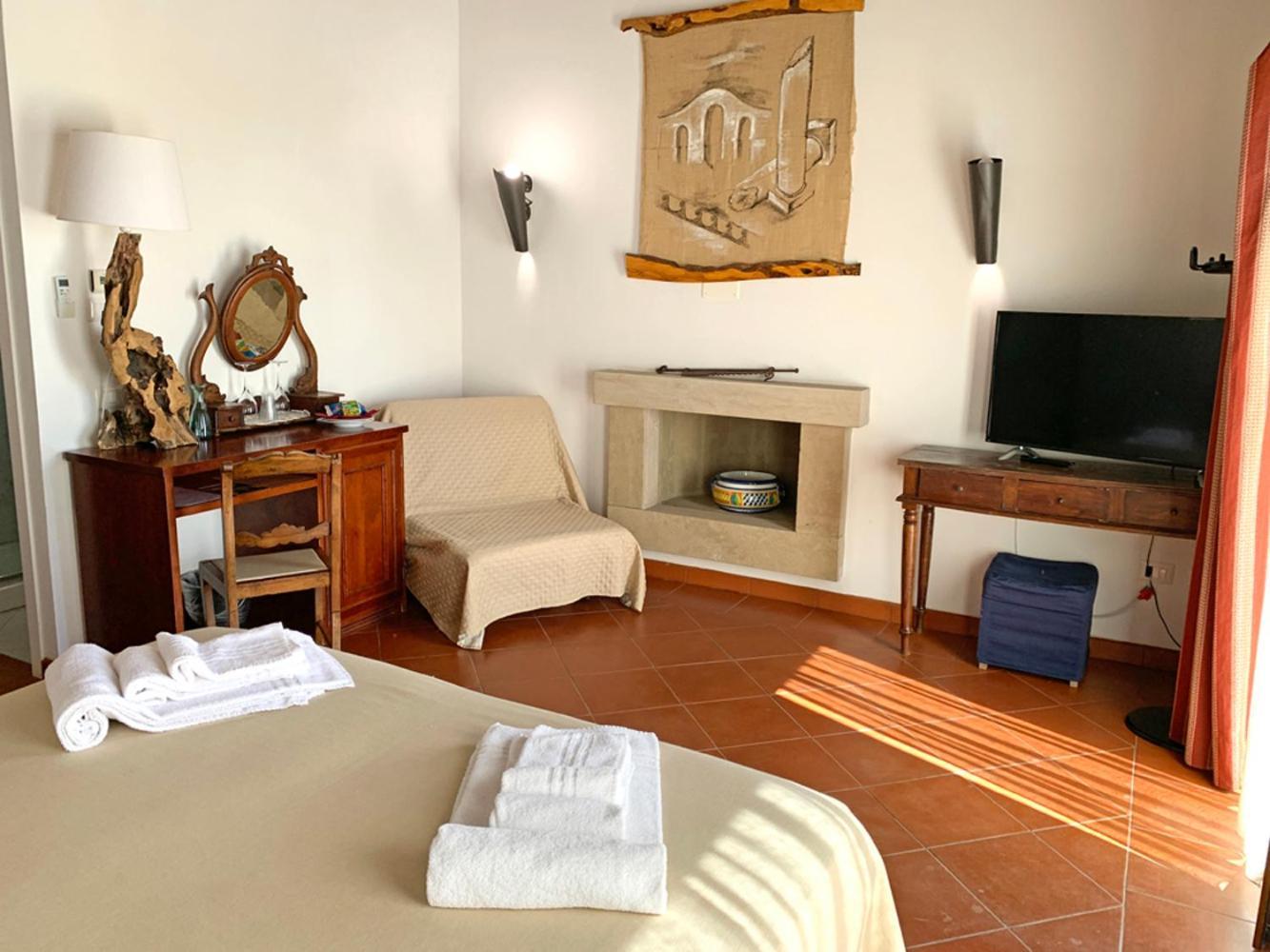 Resort Fonte Vulci Канино Экстерьер фото