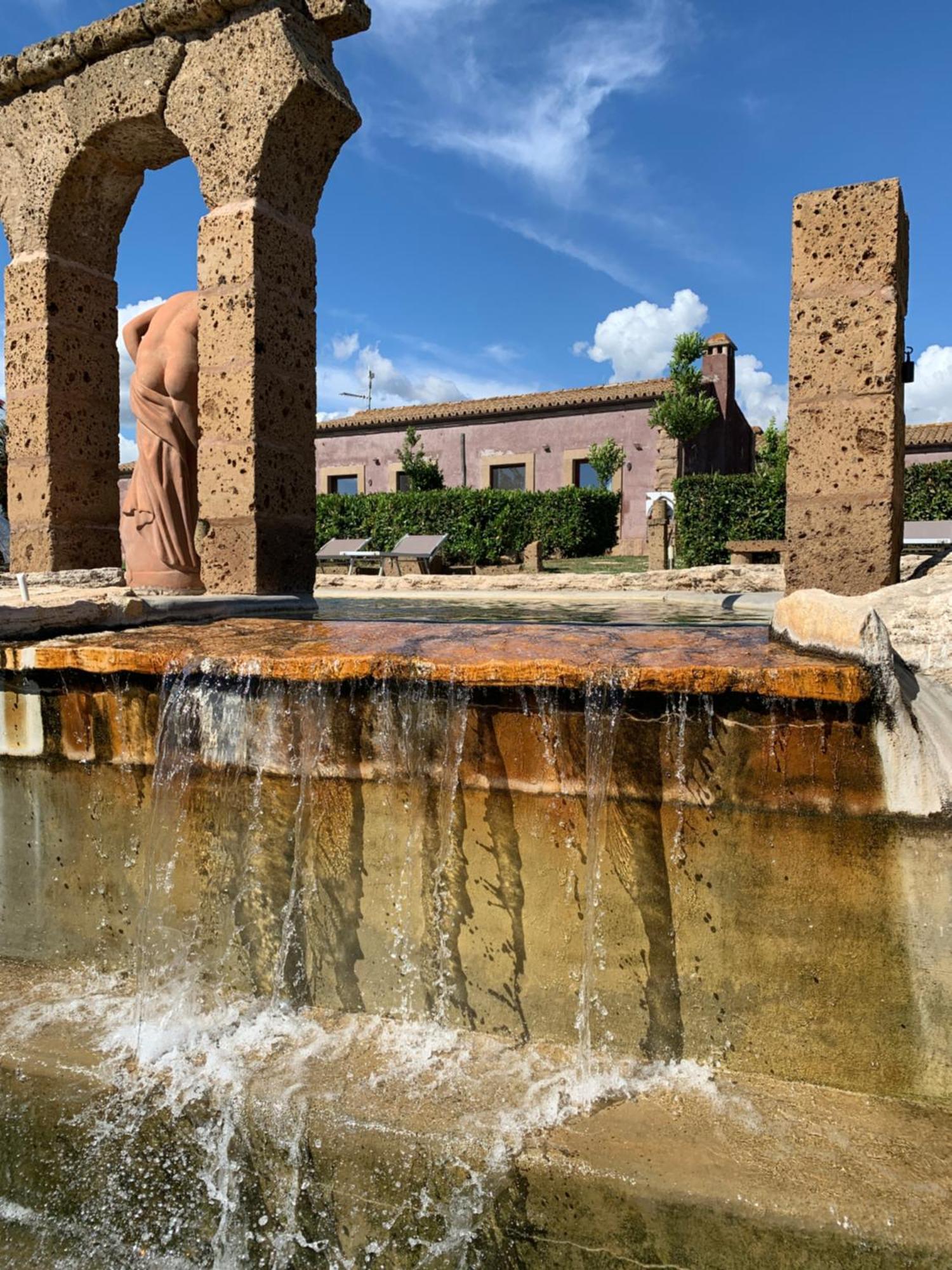 Resort Fonte Vulci Канино Экстерьер фото